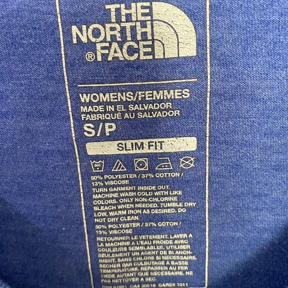 The North Face Womens T-Shirt - Picture 2 of 5